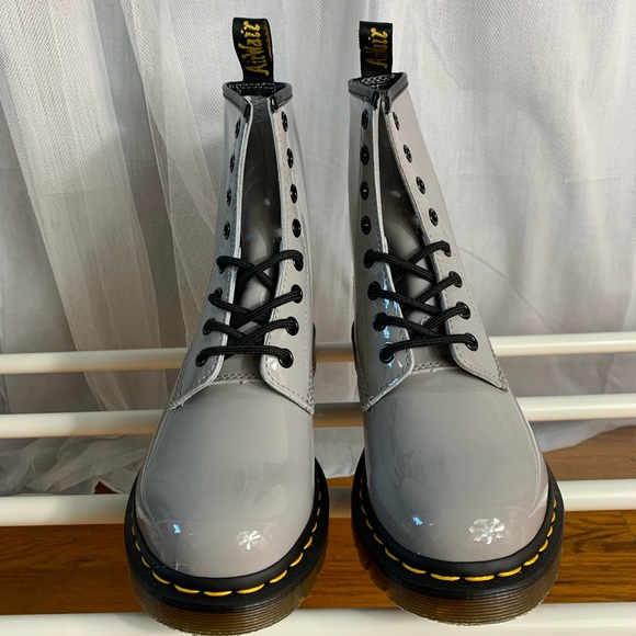 Dr. Martens Women's 1460 Patent
Leather Lace Up Boots (New) - Picture 10 of 14